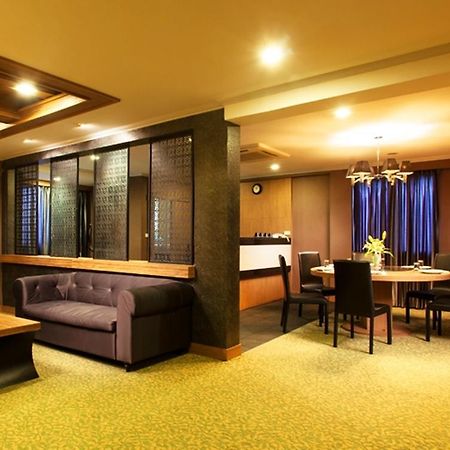 Q Hotel バンコク都 エクステリア 写真