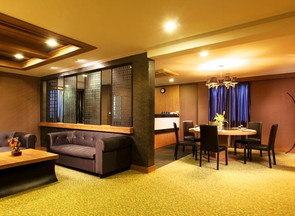 Q Hotel バンコク都 エクステリア 写真