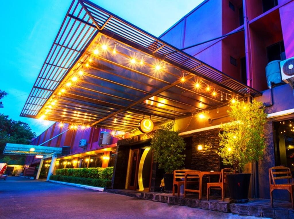 Q Hotel バンコク都 エクステリア 写真