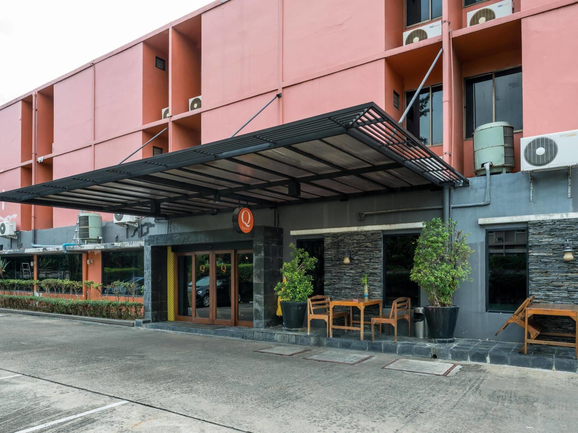 Q Hotel バンコク都 エクステリア 写真