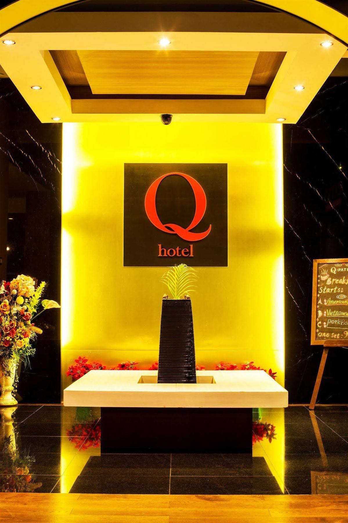 Q Hotel バンコク都 エクステリア 写真